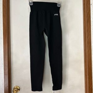AYBL Pulse Seamless Leggings- Jet Black- Small